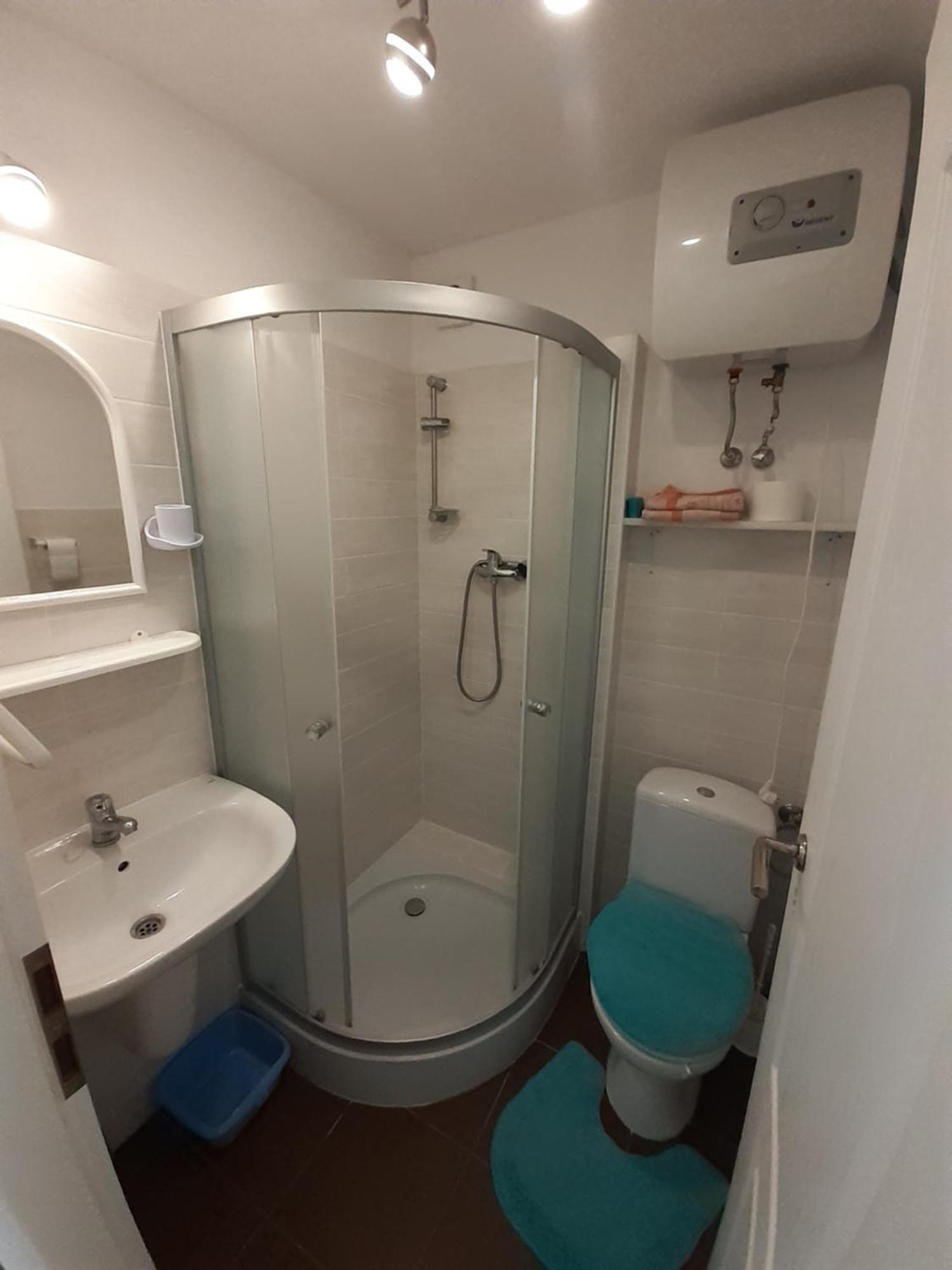 Wynajem Apartamentow I Pokoi. Ustronie Morskie Extérieur photo